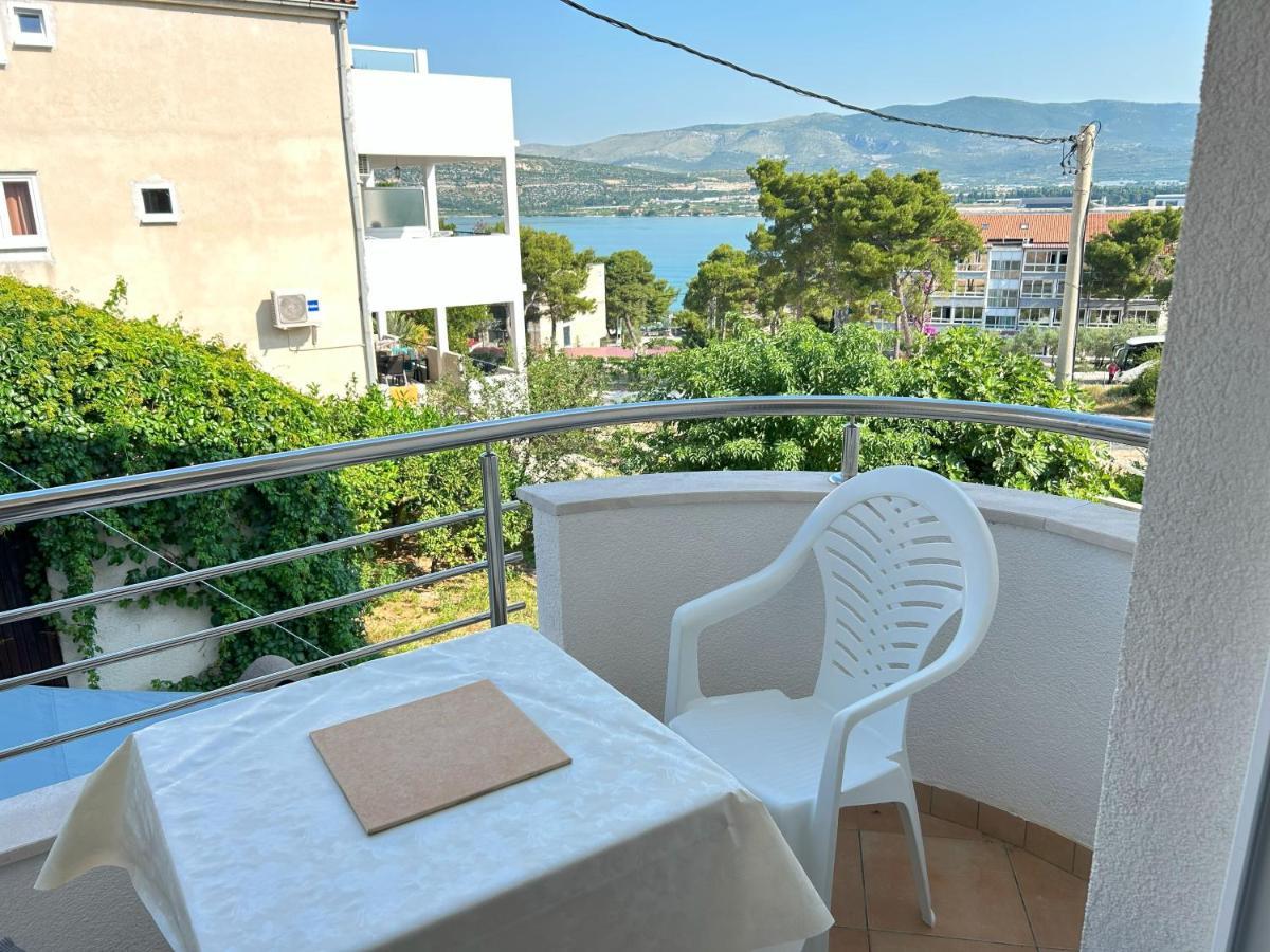 Apartments Antonella Trogir Exterior foto