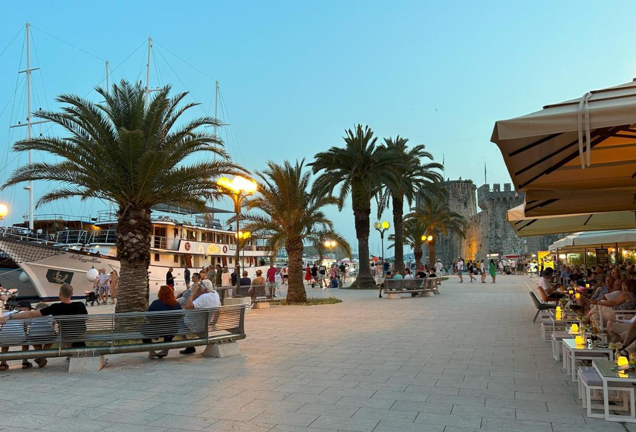 Apartments Antonella Trogir Exterior foto